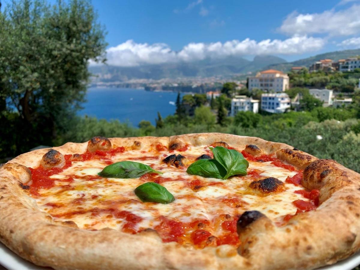 Hostel & Glamping Santa Fortunata Sorrento Exterior photo